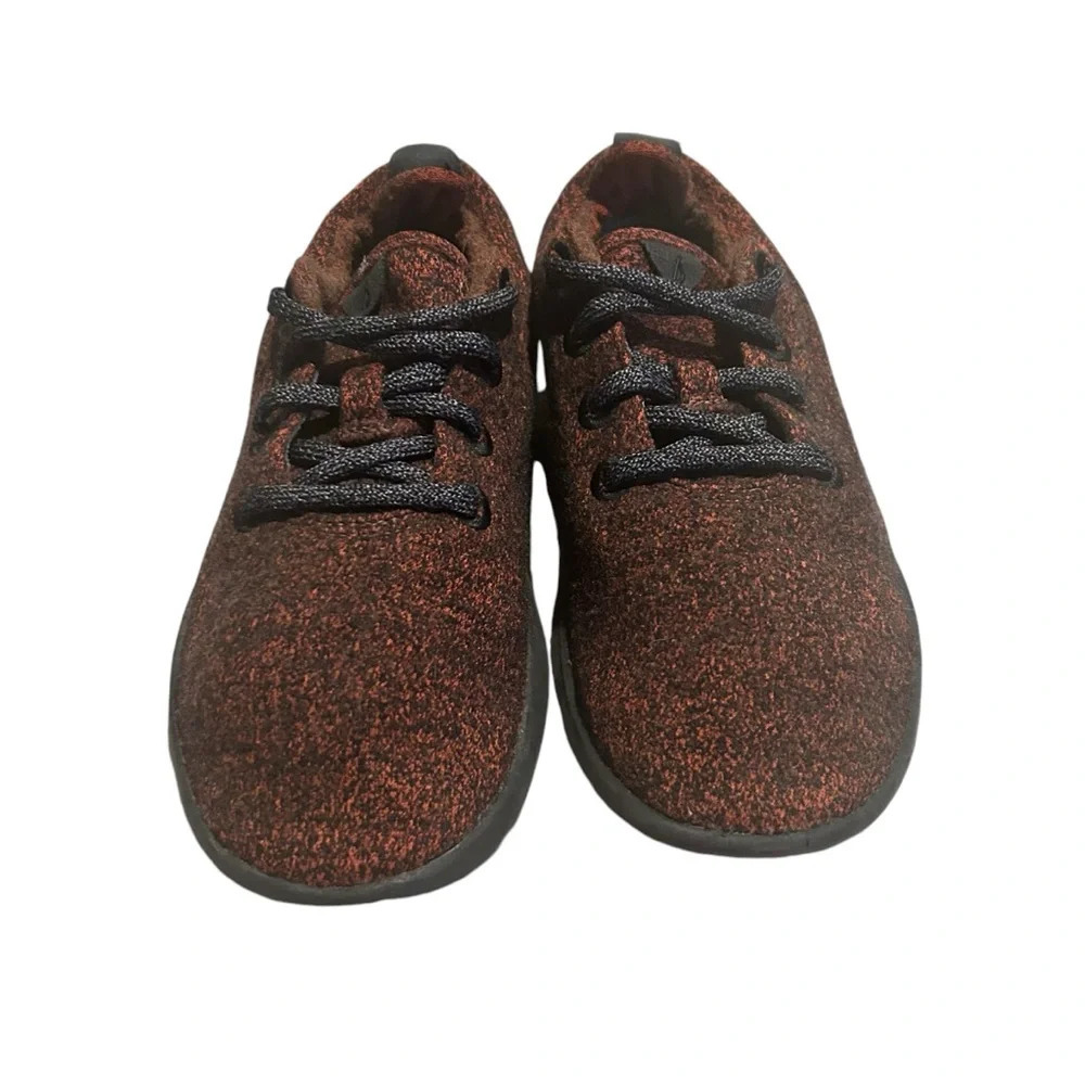 ALLBIRDS Red/Black The Wool Runner Sneaker Women’s 8